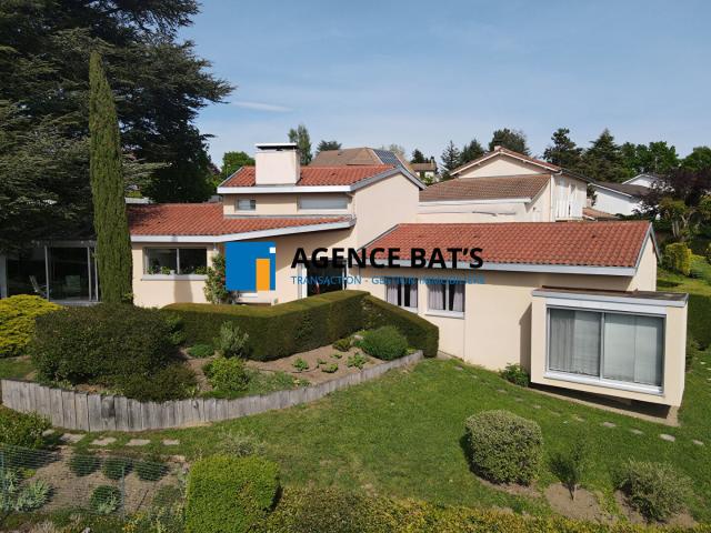 Maison 6 pièces 146 m²