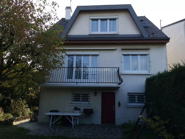 Maison 5 pièces 133 m²
