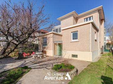 Maison 5 pièces 133 m²