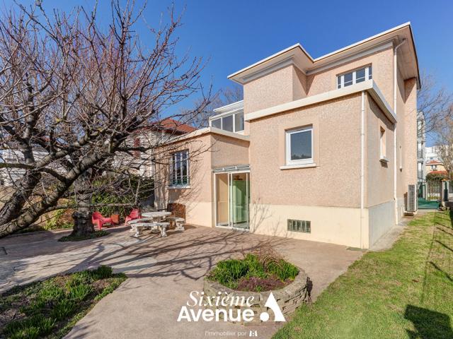Maison 5 pièces 133 m²