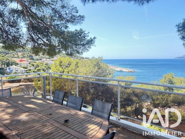Maison 5 pièces, 133 m² à louer à Le Pradet 83220
