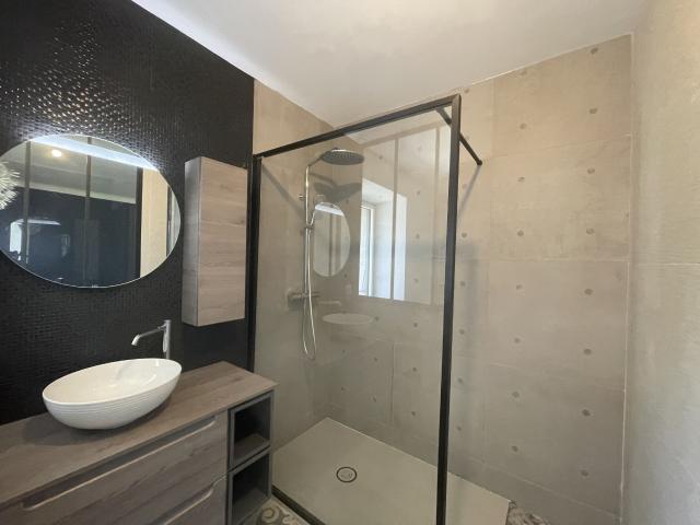 Maison 5 pièces, 133 m² à louer à Val Sonnette 39190
