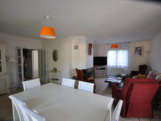 Maison 5 pièces 144 m²