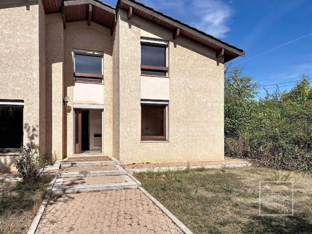 Maison 5 pièces 146 m²