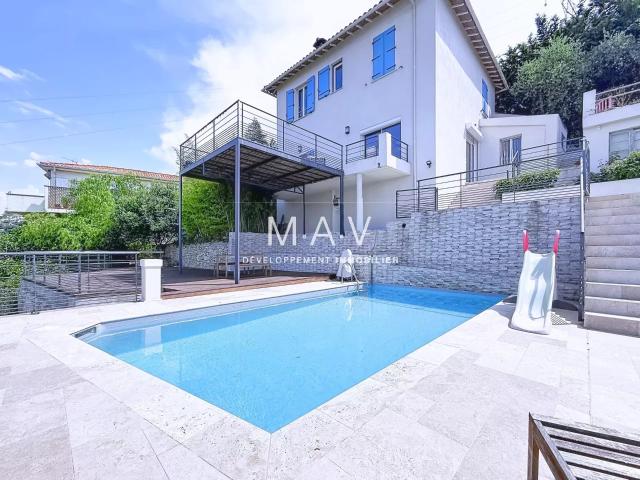 Maison 5 pièces 144 m²