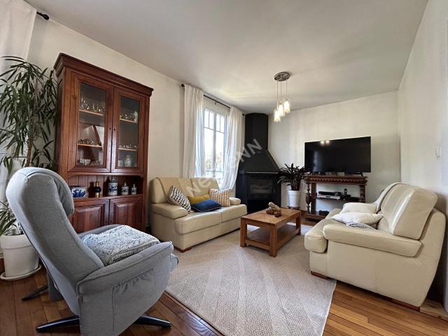 Maison 5 pièces 144 m²