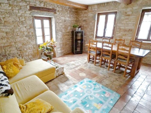 Maison 5 pièces 144 m²