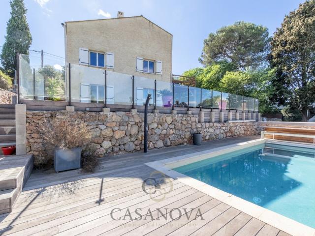 Maison 5 pièces 144 m²