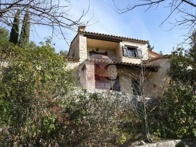 Maison 5 pièces 144 m²
