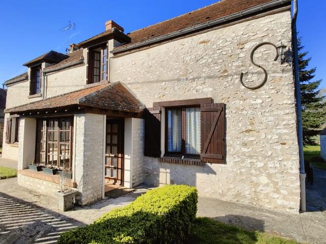 Maison 5 pièces 144 m²