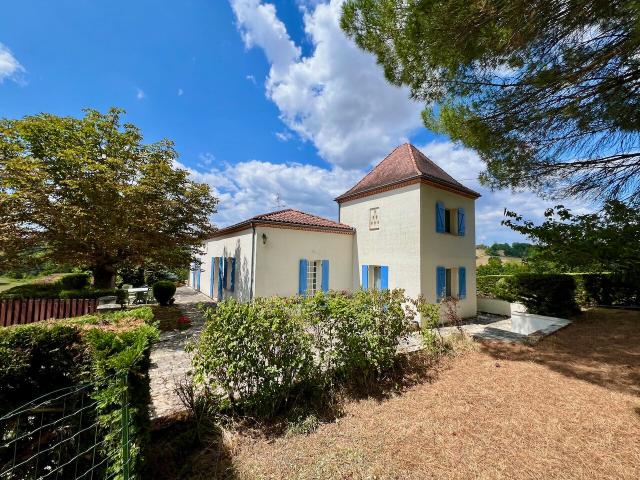 Maison 5 pièces 144 m²