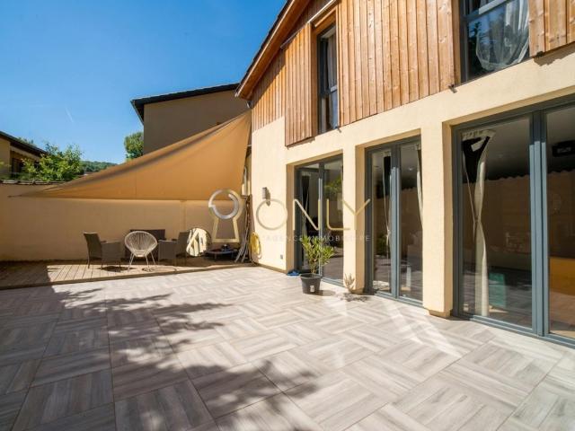 Maison 5 pièces 144 m²