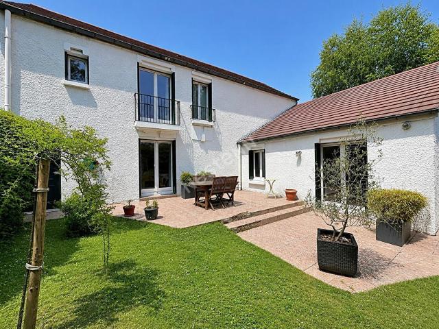 Maison 5 pièces 144 m²