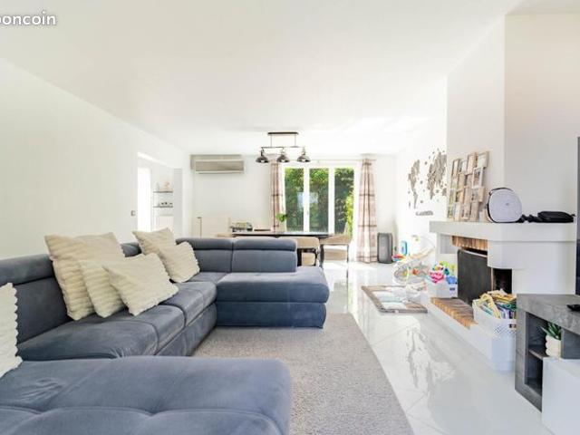Maison 5 pièces 144 m²