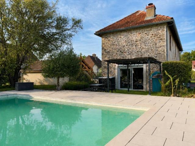 Maison 5 pièces 144 m²