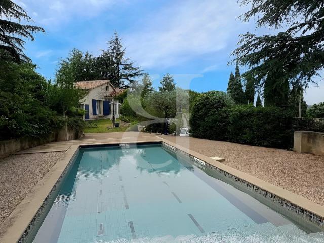Maison 5 pièces 144 m²