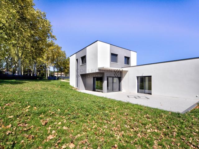 Maison 5 pièces 145 m²