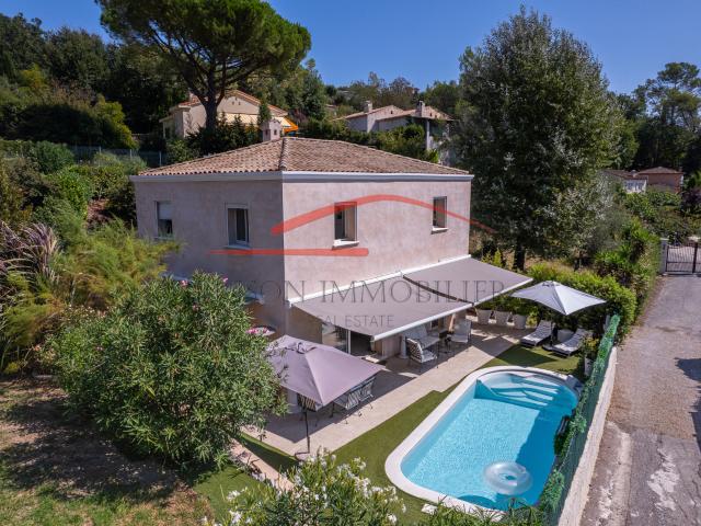Maison 5 pièces 145 m²