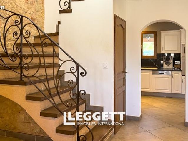 Maison 5 pièces 145 m²