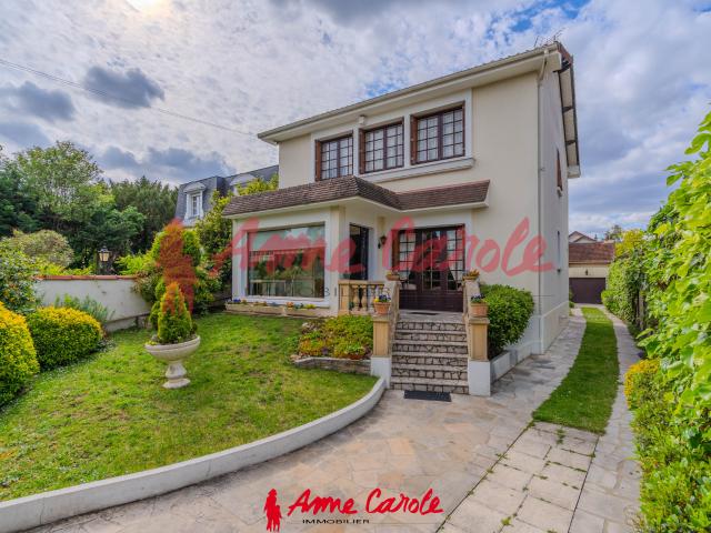 Maison 5 pièces 145 m²