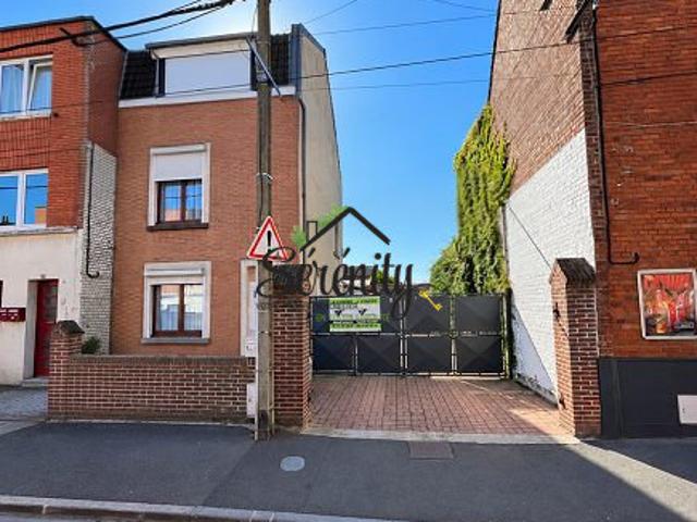 Maison 5 pièces 145 m²