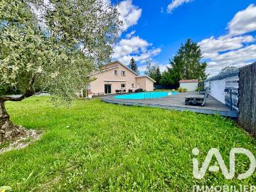 Maison 5 pièces 145 m²