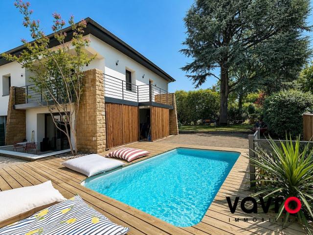 Maison 5 pièces 145 m²