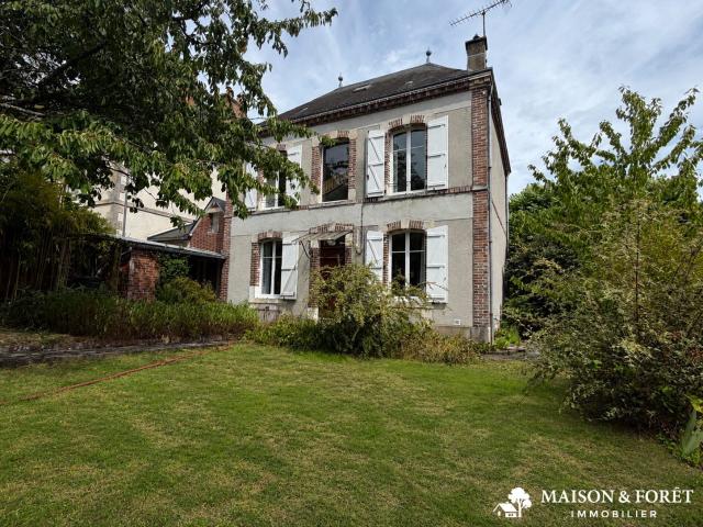 Maison 5 pièces 145 m²