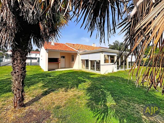 Maison 5 pièces 145 m²