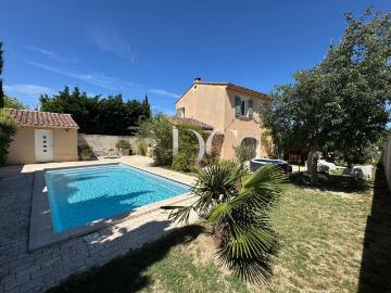 Maison 5 pièces 145 m²