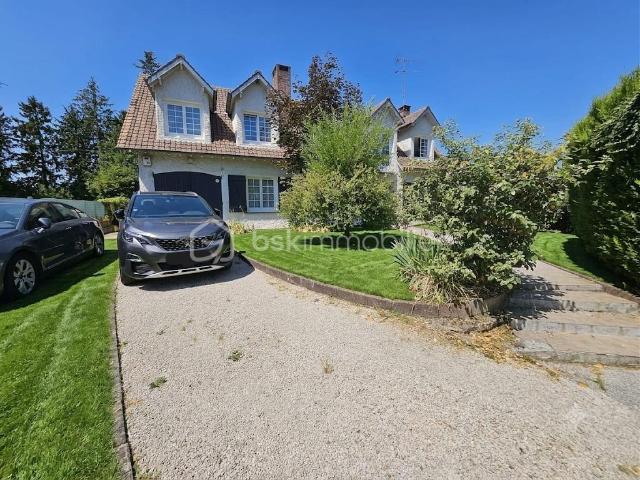 Maison 5 pièces 145 m²