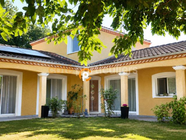 Maison 5 pièces 145 m²