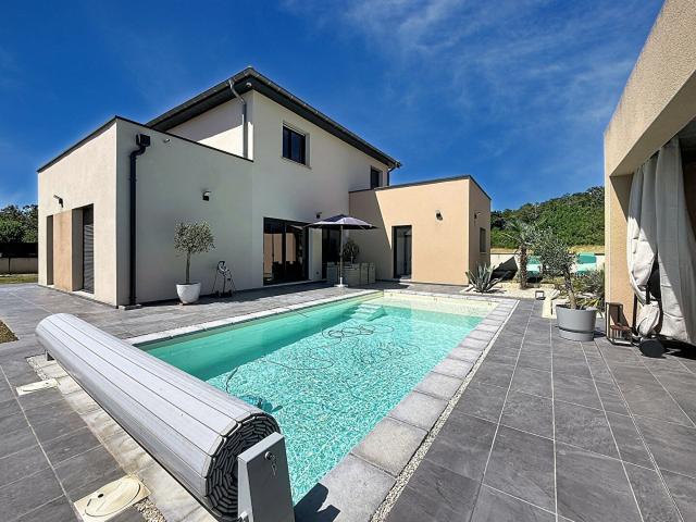 Maison 5 pièces 145 m²