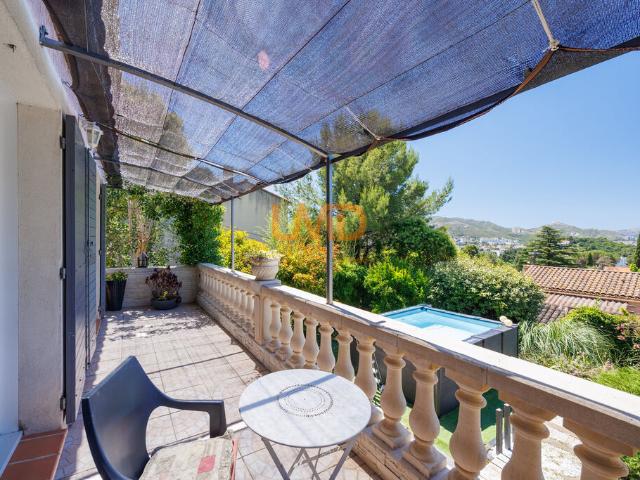 Maison 5 pièces 145 m²