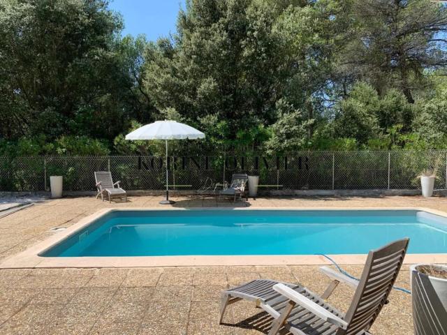 Maison 5 pièces 145 m²