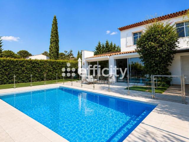 Maison 5 pièces 145 m²