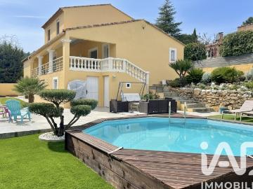 Maison 5 pièces 145 m²