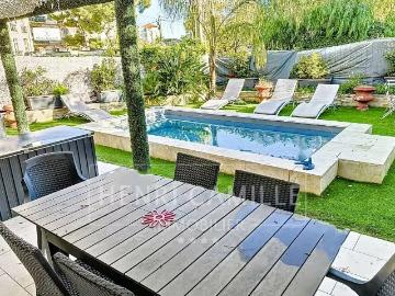 Maison 5 pièces 145 m²