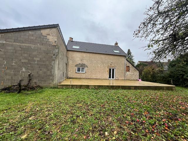 Maison 5 pièces 145 m²