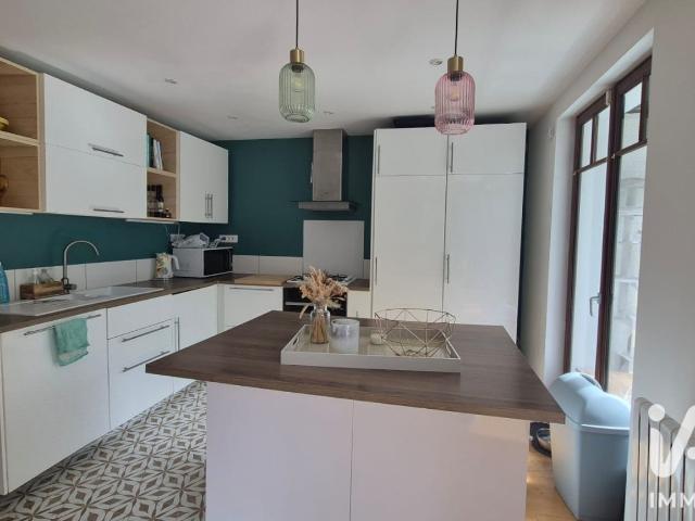 Maison 5 pièces 145 m²