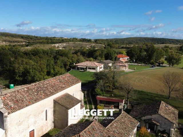 Maison 5 pièces 145 m²