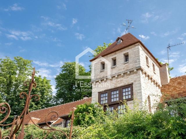 Maison 5 pièces 145 m²