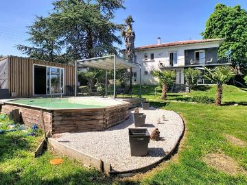 Maison 5 pièces 145 m²