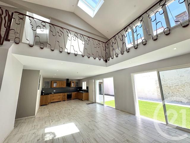 Maison 5 pièces 145 m²