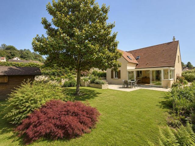Maison 5 pièces 145 m²