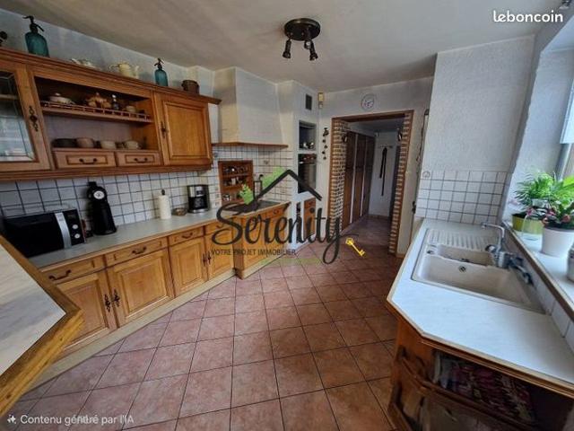 Maison 5 pièces 145 m²