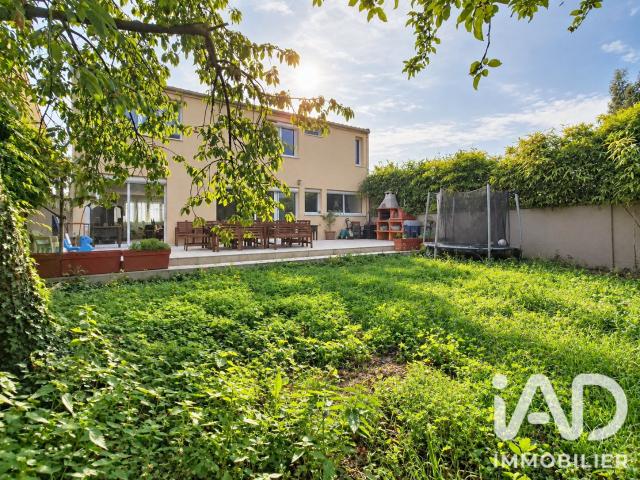 Maison 5 pièces 145 m²