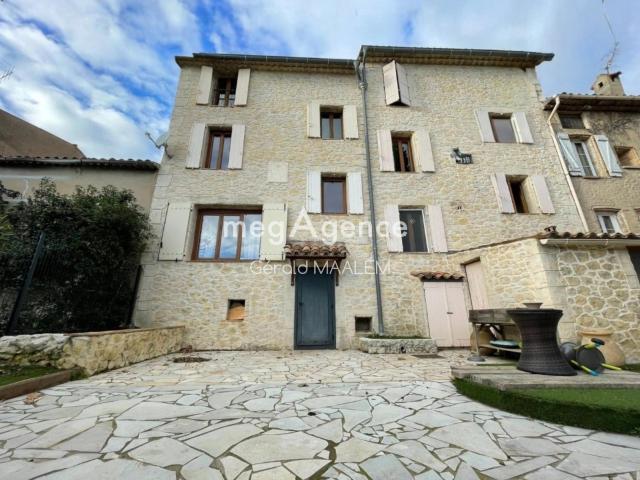 Maison 5 pièces 145 m²