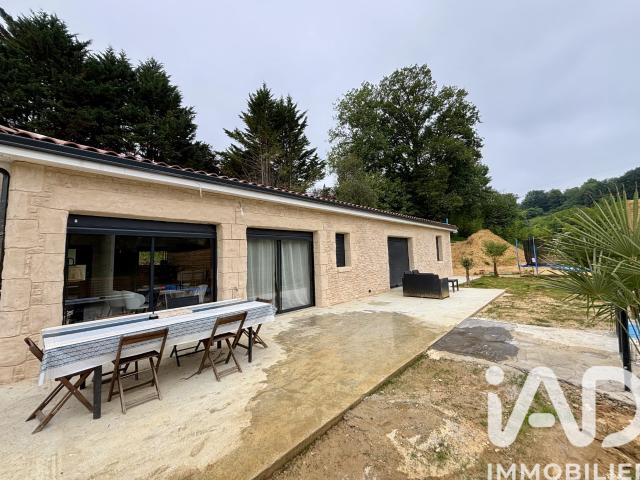 Maison 5 pièces 145 m²