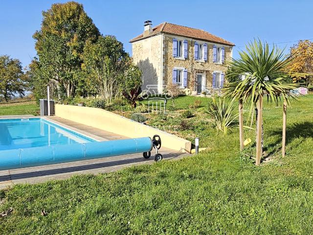 Maison 5 pièces 145 m²